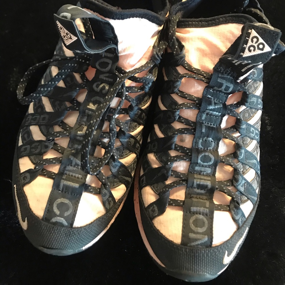 Kids Nike ACG sneakers